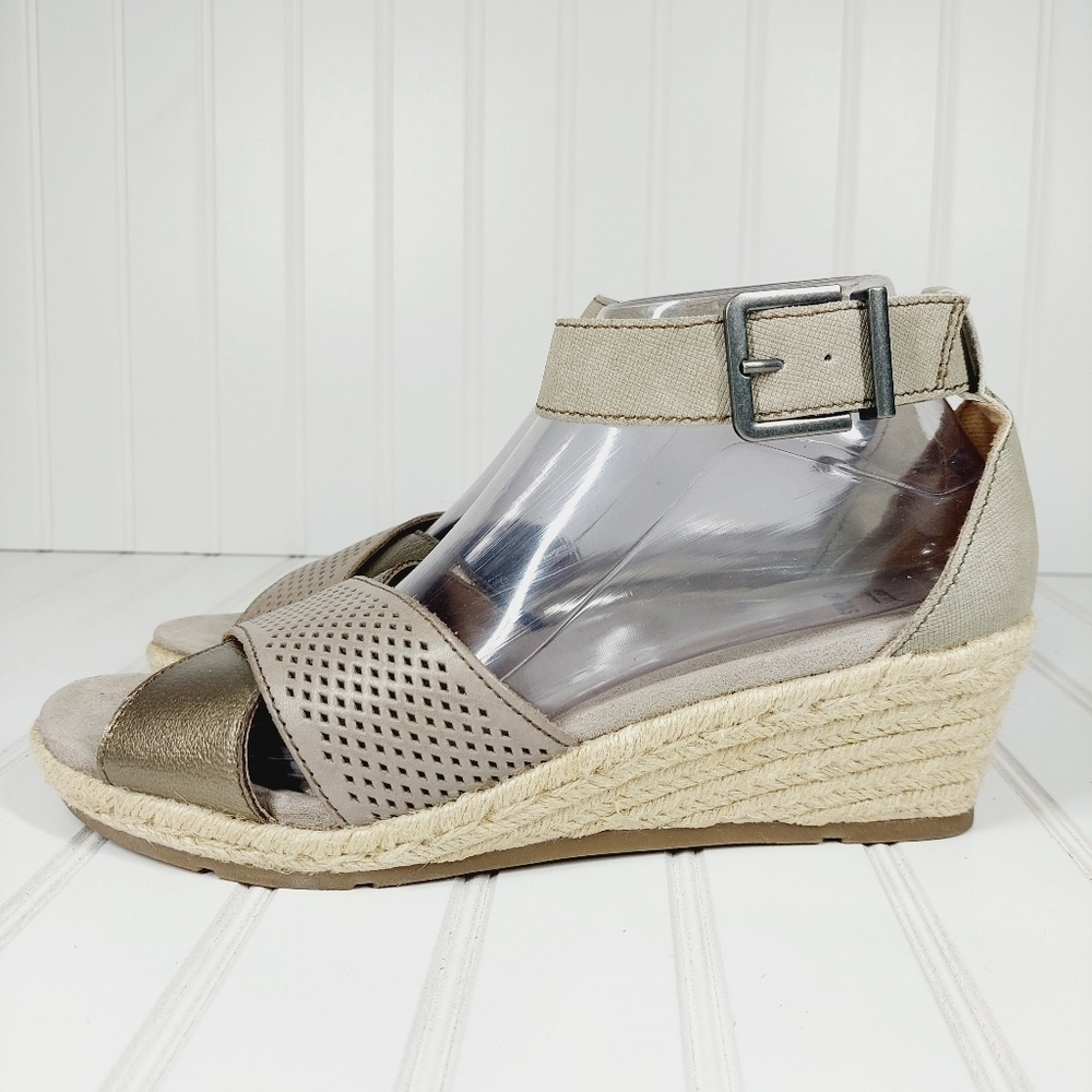 Earth Origins Naples Natasha Platinum Leather Espadrille Wedge Sandals D144 - Picture 3 of 15